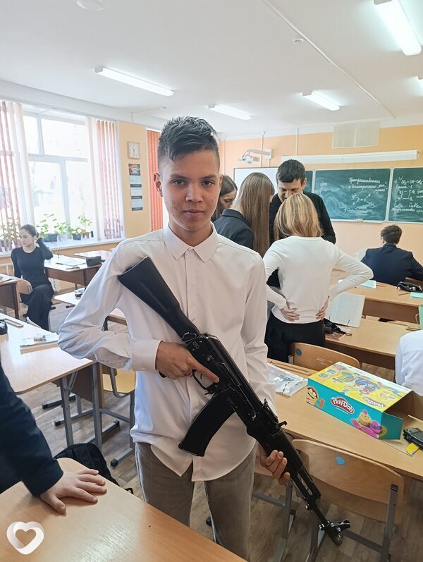 Артур, 18, Уфе — анкета №4261444