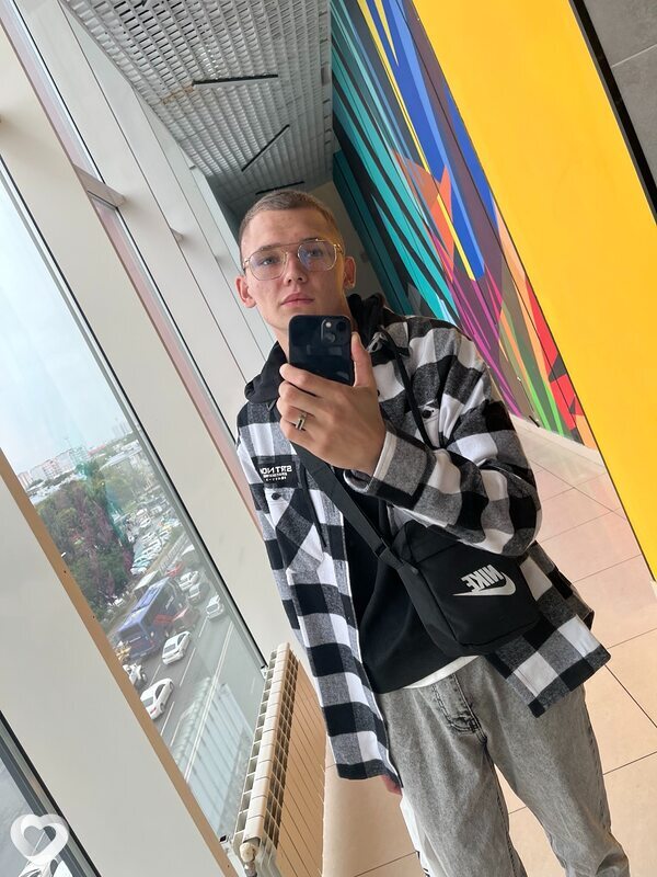 Дмитрий, 21, Самаре — анкета №4261745