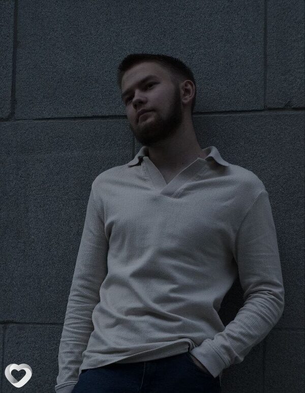Артём, 22, Екатеринбурге — анкета №4262007