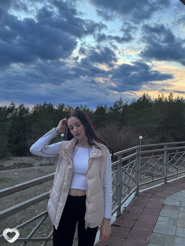 Ксения, 22, Азове — анкета №4262440