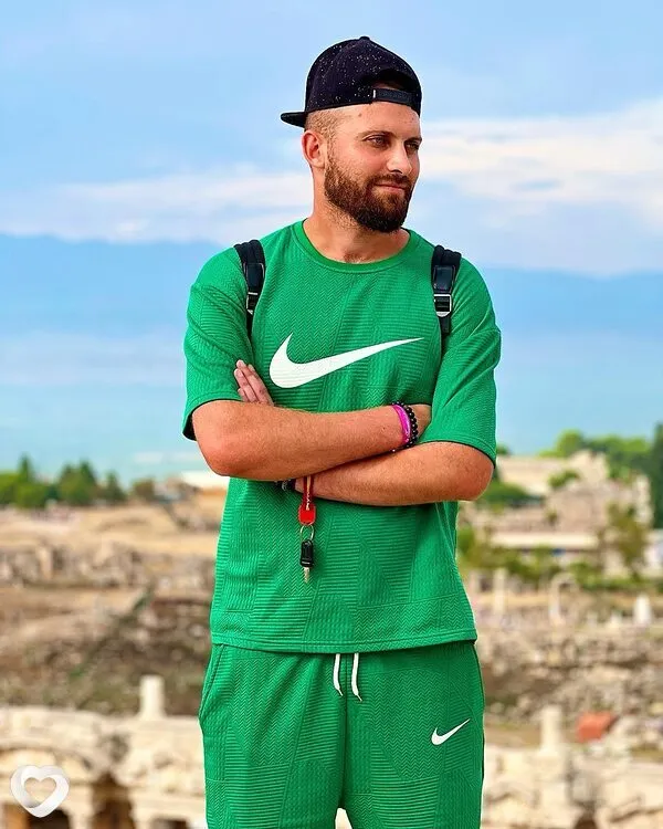 Футболистик, 32, Москве — анкета №4263108