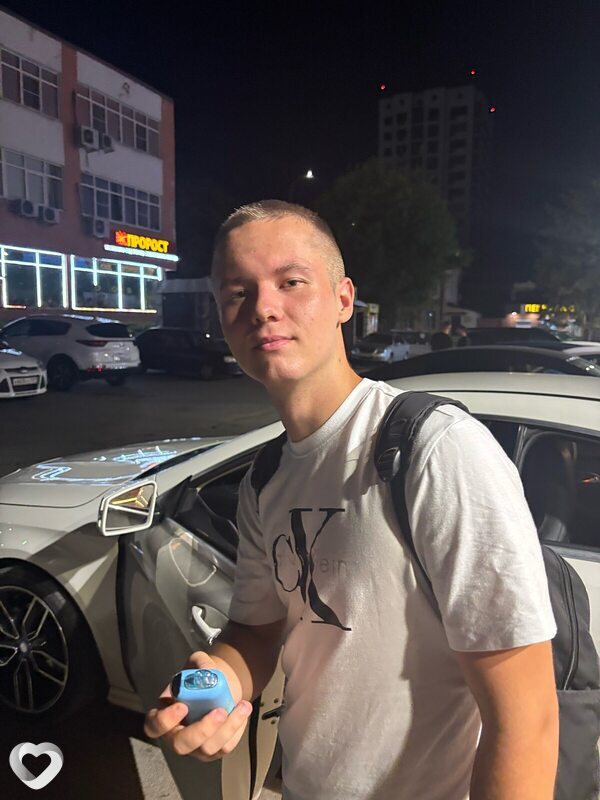 Серёжа, 21, Ростове-на-Дону — анкета №4262701