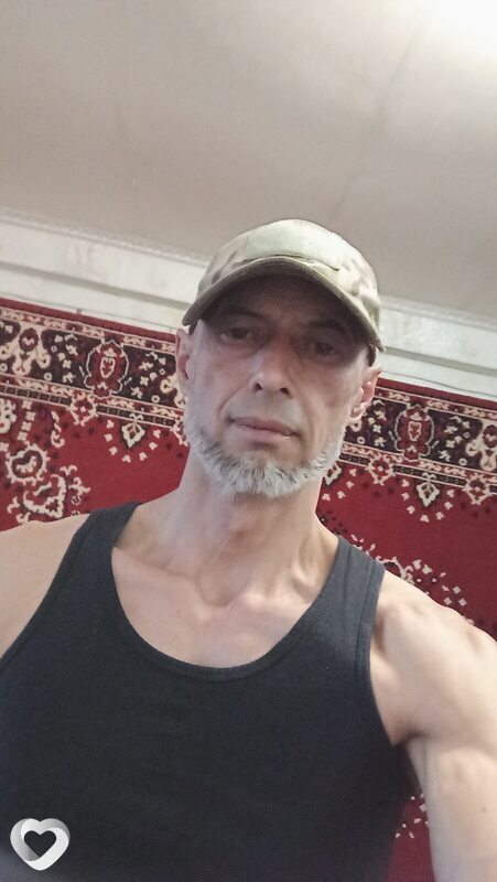 Tim, Исфара