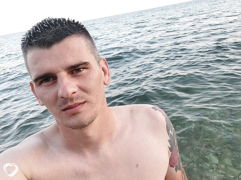 Miloš, Питерка