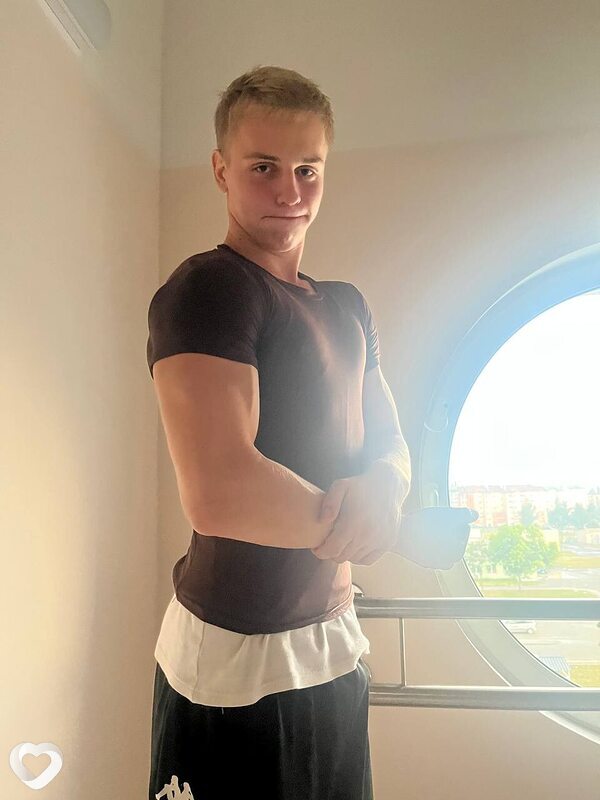 Матвей, 18, Пинске — анкета №4264160
