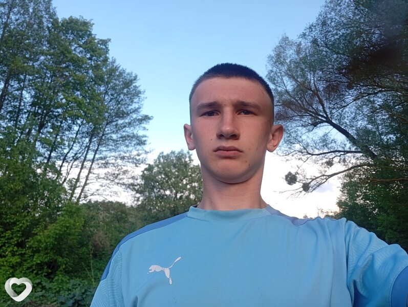 Анатолій, 18, Полтаве — анкета №4264477