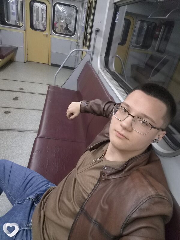 Назар, 18, Харькове — анкета №4264554