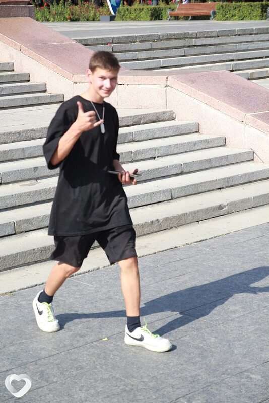 Макс, 20, Волгограде — анкета №4264869