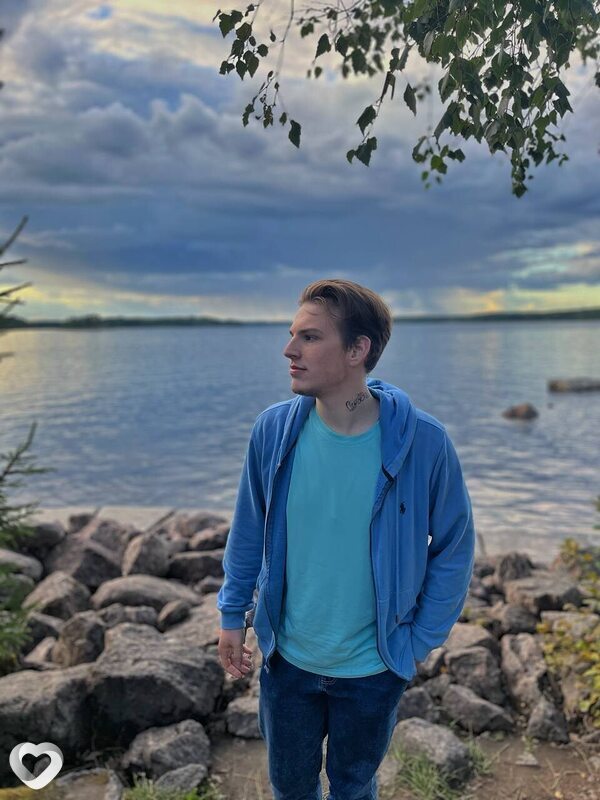 Виталий, 23, Санкт-Петербурге — анкета №4265197