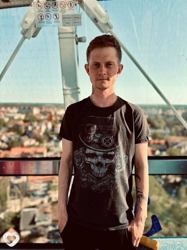 Влад, 29, Калининграде — анкета №4265201