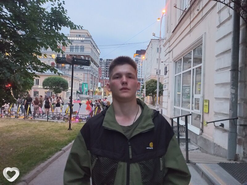 Павел, 23, Оренбурге — анкета №4265707