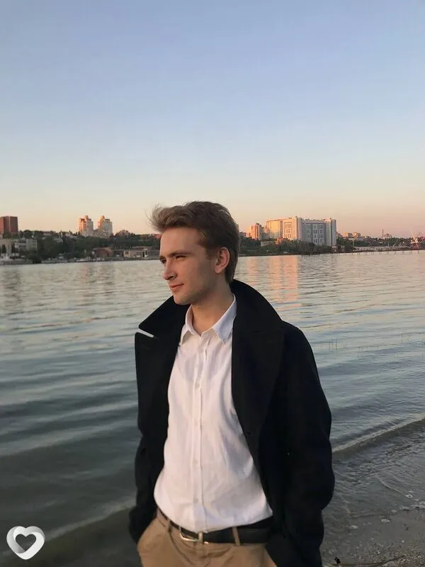Богдан, 23, Москве — анкета №4266401