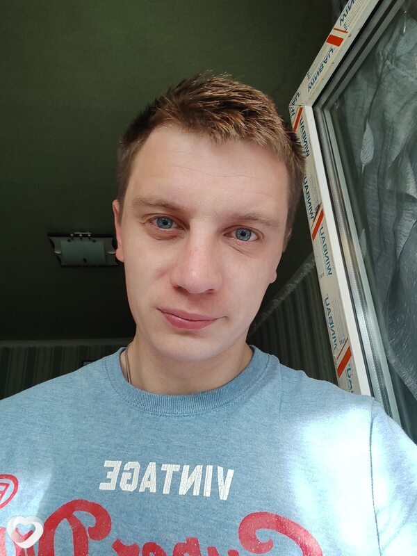 Лёша, 26, Харькове — анкета №4267117