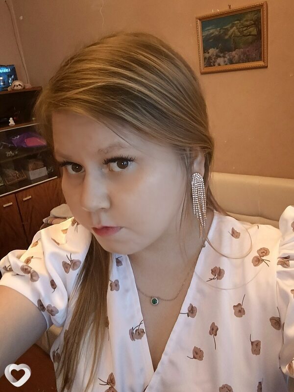 Ксюша, 28, Магнитогорске — анкета №4267036