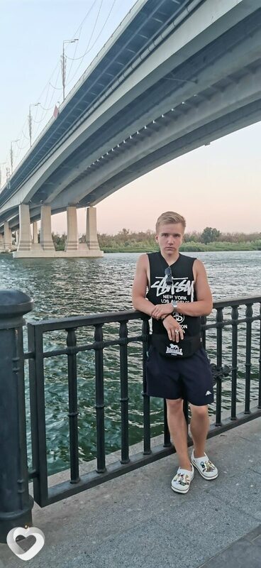 Никита, 23, Москве — анкета №4267442