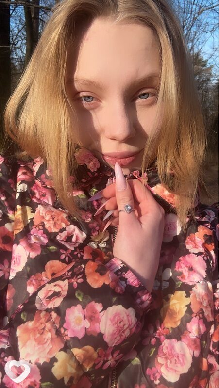 Арина, 24, Калининграде — анкета №4267540