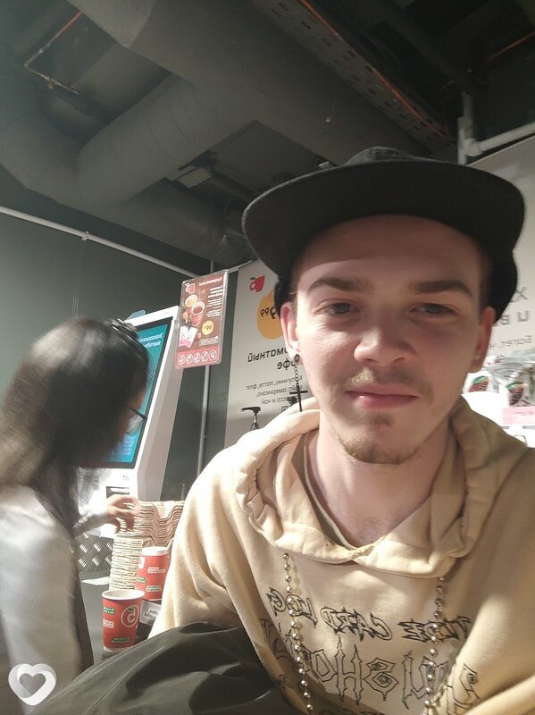 Влад, 19, Сочи — анкета №4267589