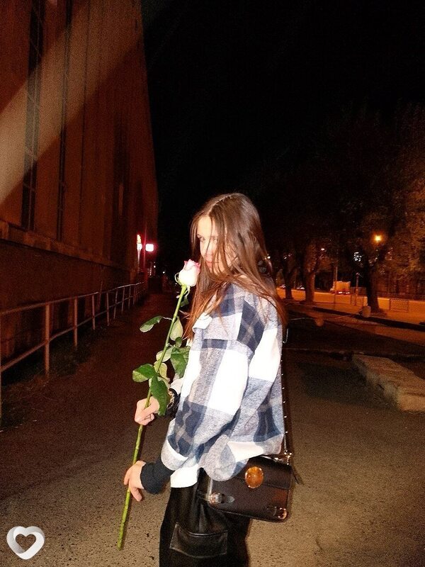 Алиса, 20, Екатеринбурге — анкета №4267725