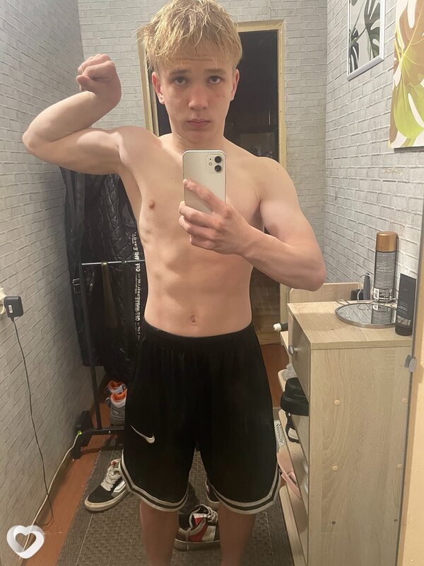 Макс, 19, Твери — анкета №4267875