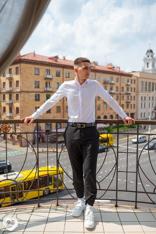 Виктор, Несвиж