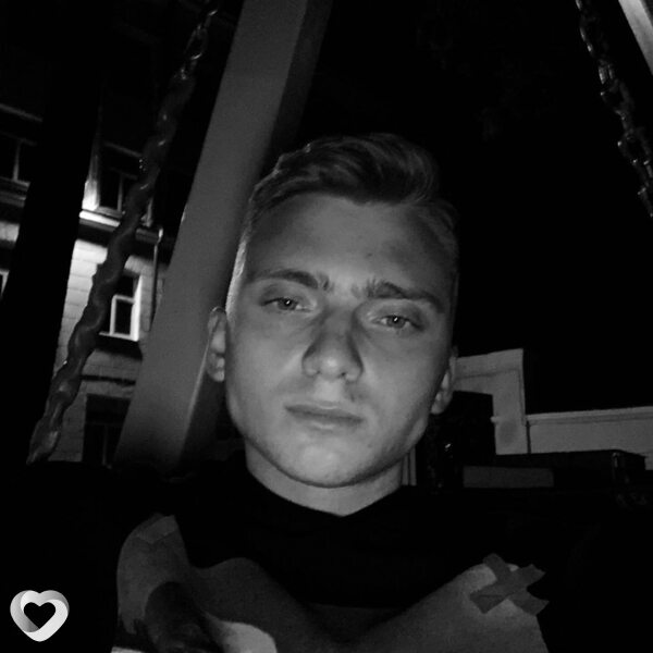 Михаил, 24, Томске — анкета №4269834