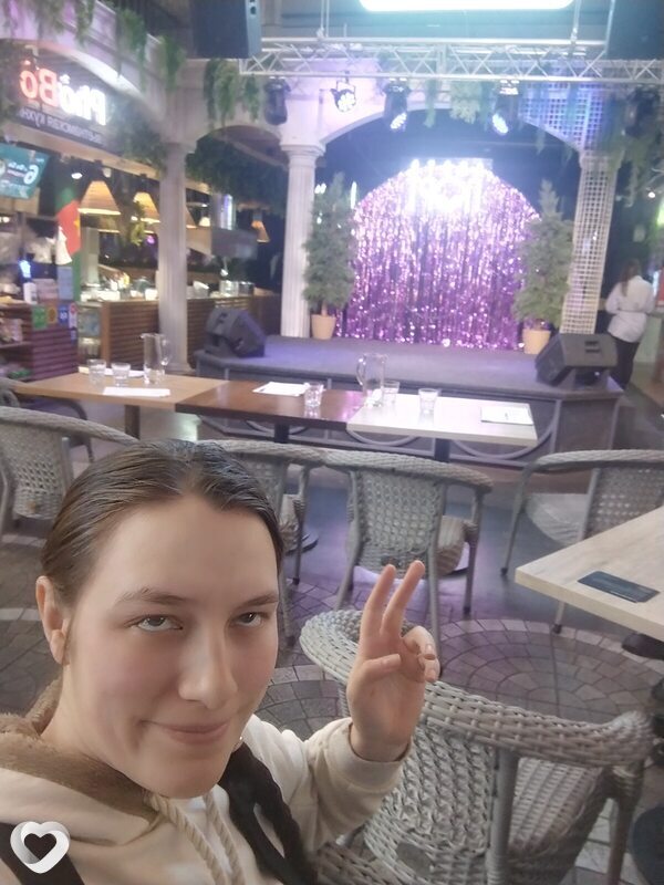 Карина, 22, Архангельске — анкета №4270378