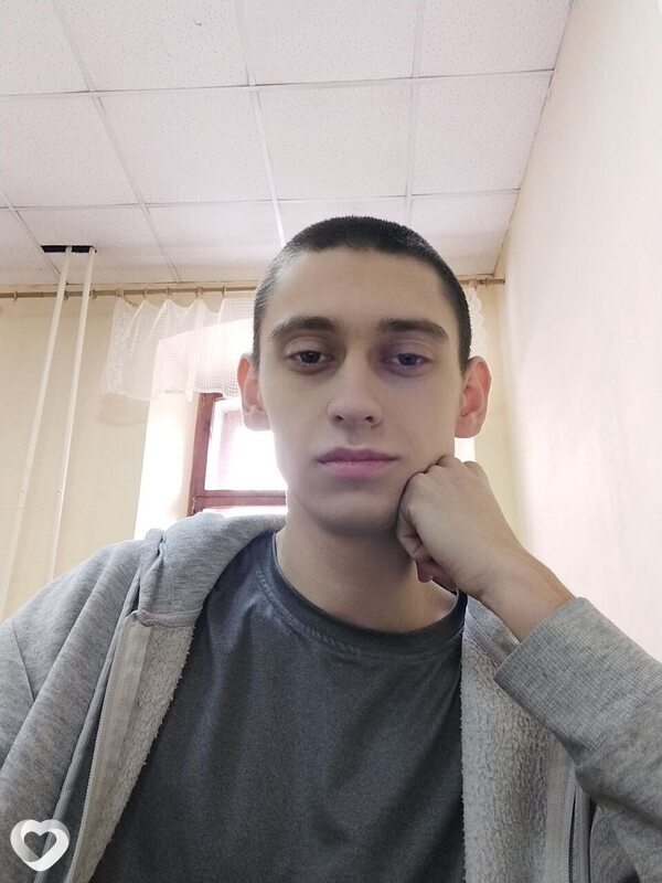 Дмитрий, 21, Иркутске — анкета №4270904