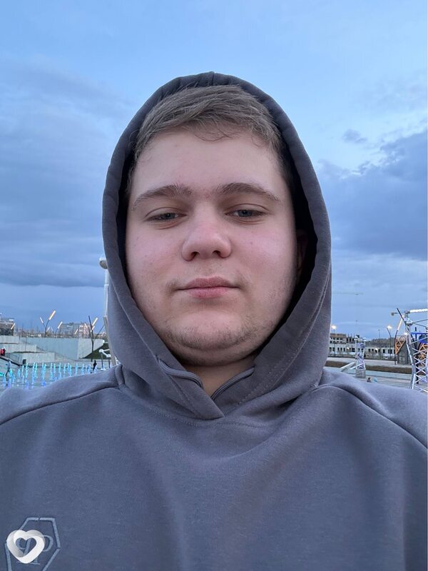 Арсений, 20, Магнитогорске — анкета №4270535