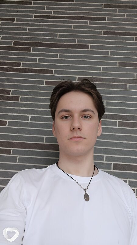 Алексей, 19, Новороссийске — анкета №4272299