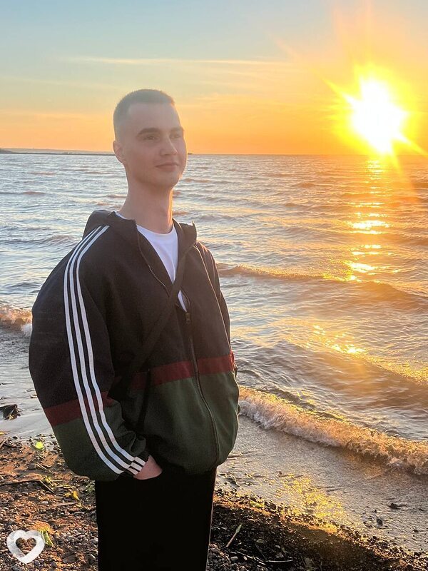 Илья, 22, Санкт-Петербурге — анкета №4271810