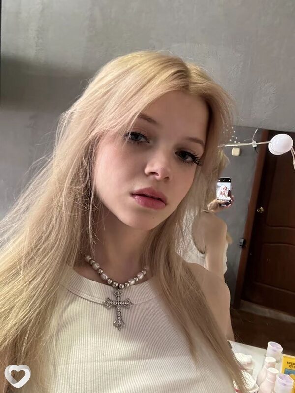 Алиса, 18, Санкт-Петербурге — анкета №4271736
