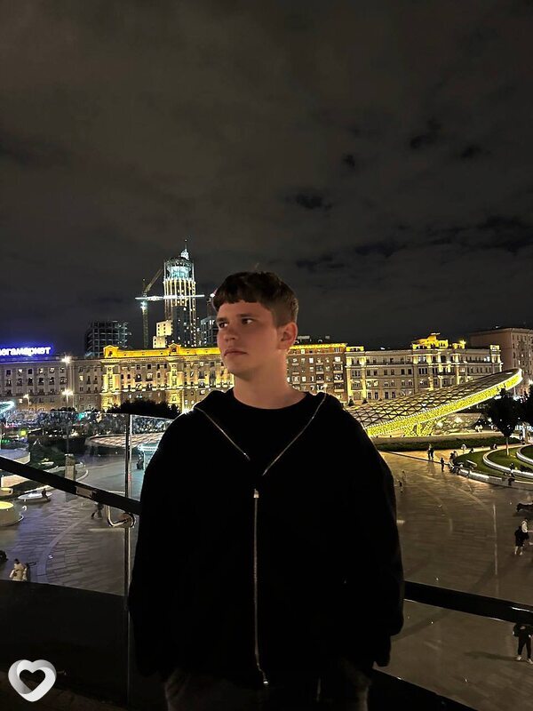 Андрей, 20, Москве — анкета №4271558