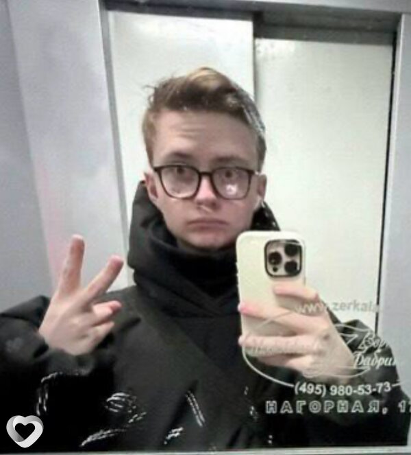 Влад, 22, Москве — анкета №4271536