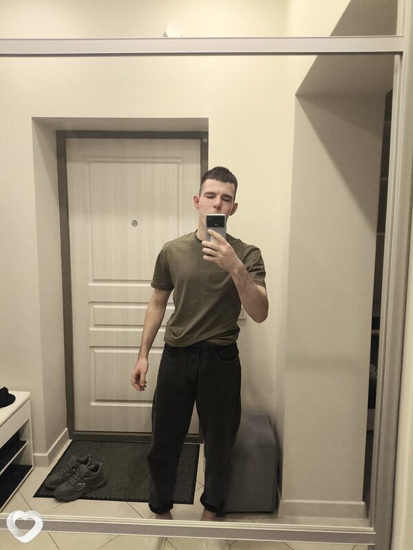 Дима, 23, Новосибирске — анкета №4271716