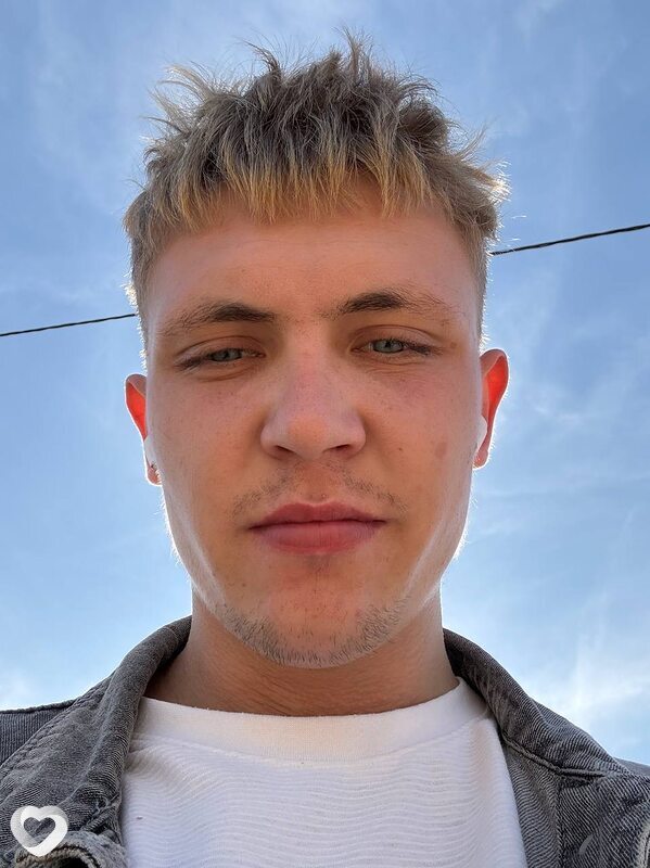Андрей, 21, Полоцке — анкета №4272074