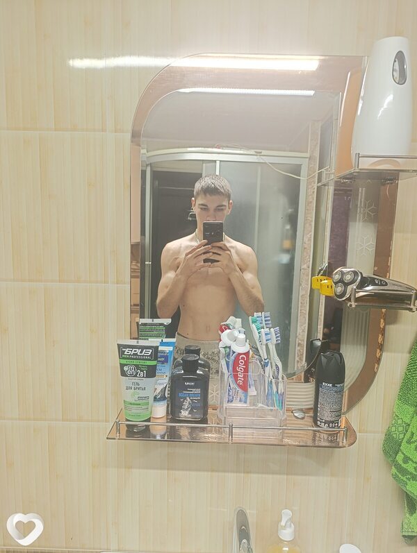 Жека, 18, Уссурийске — анкета №4272415