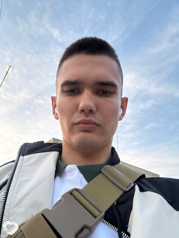 Андрей, 21, Новочеркасске — анкета №4273002