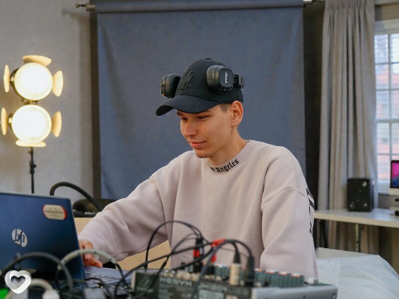 Александр, 21, Санкт-Петербурге — анкета №4273990