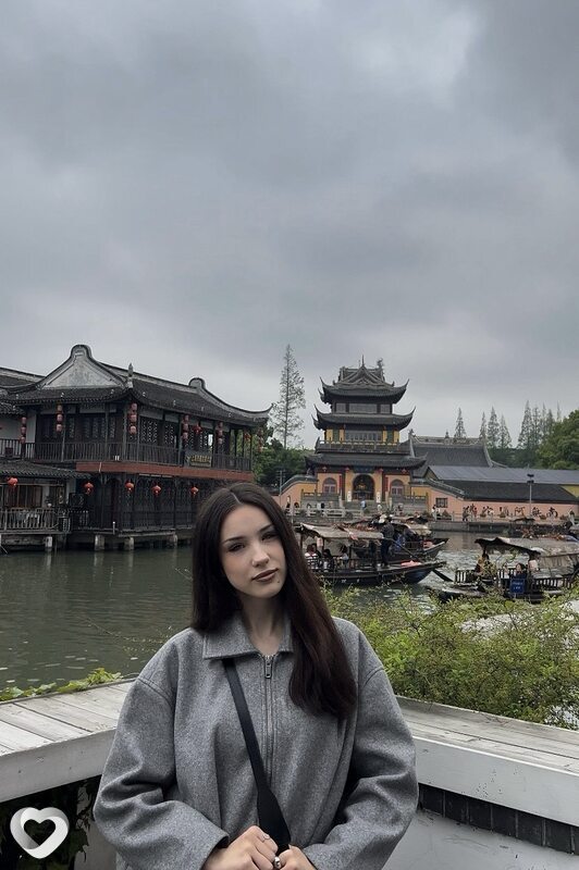 Вика, 20, Саратове — анкета №4274207