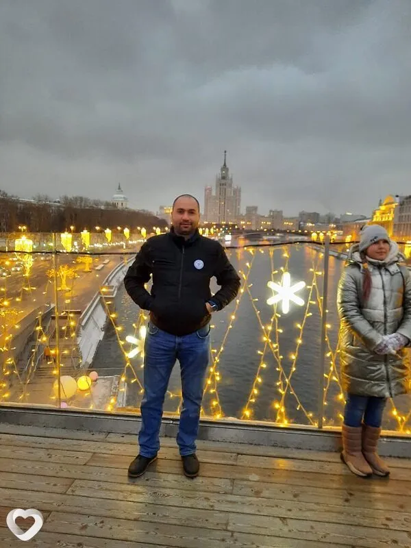 Саргис, Москва