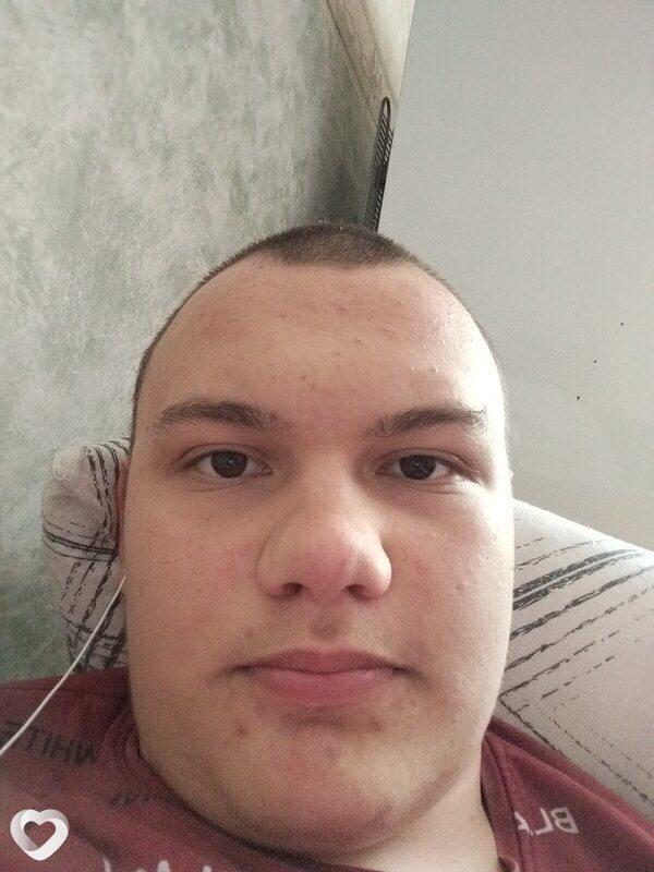 Дмитрий, 18, Каменске-Шахтинском — анкета №4275458