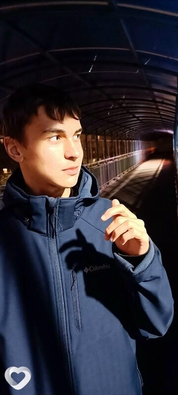 Никита, 19, Москве — анкета №4275274