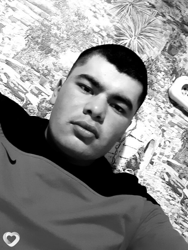 Иззатжон, 27, Новосибирске — анкета №4276003