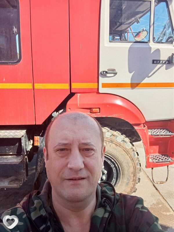 Александр, 41, Ханты-Мансийске — анкета №4276331