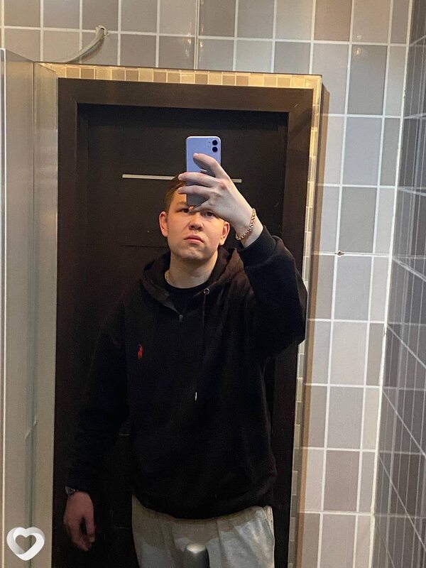 Артём, 19, Чите — анкета №4276195