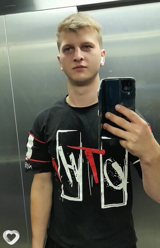 Артём, 27, Санкт-Петербурге — анкета №4277236
