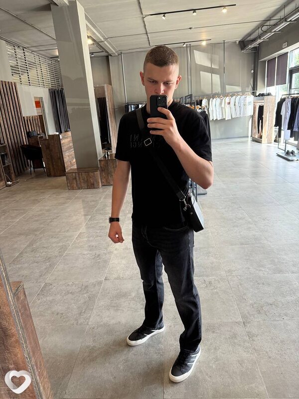 Тимур, 22, Самаре — анкета №4277516