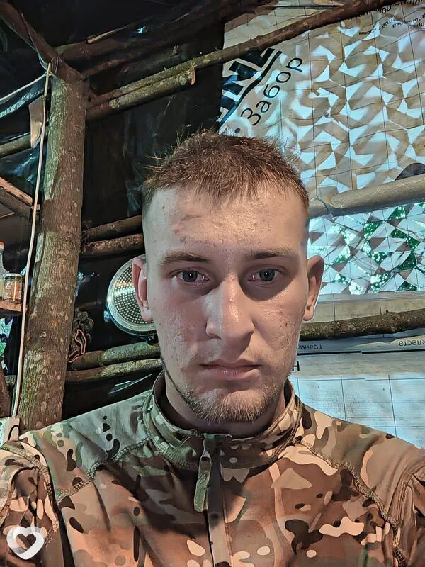 Николай, 24, Горно-Алтайске — анкета №4277599