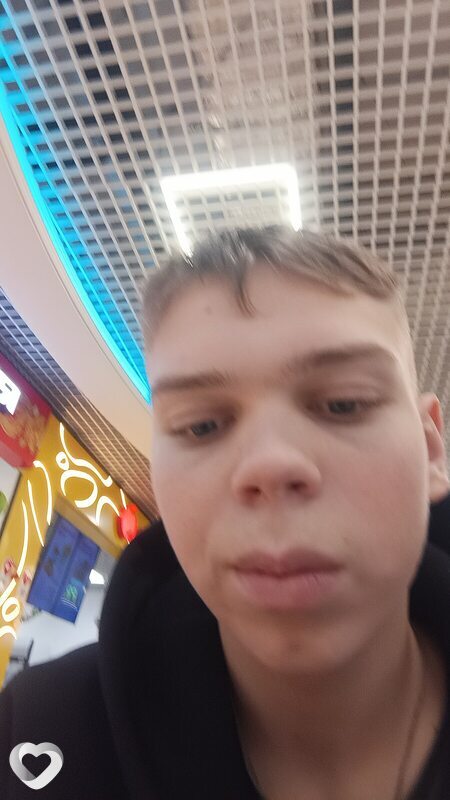 Андриан, 18, Брянске — анкета №4277880