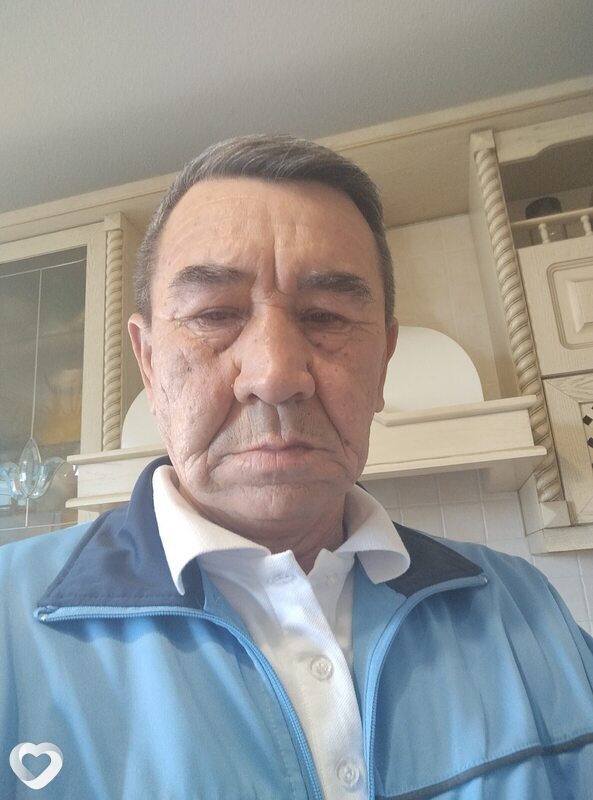 Алишер, Свердловск